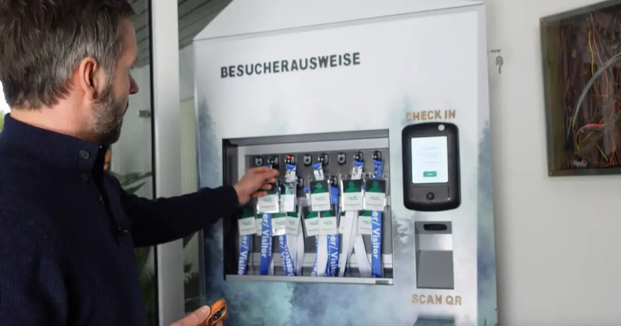 Besuchermanagement mit RFID und QR-Codes