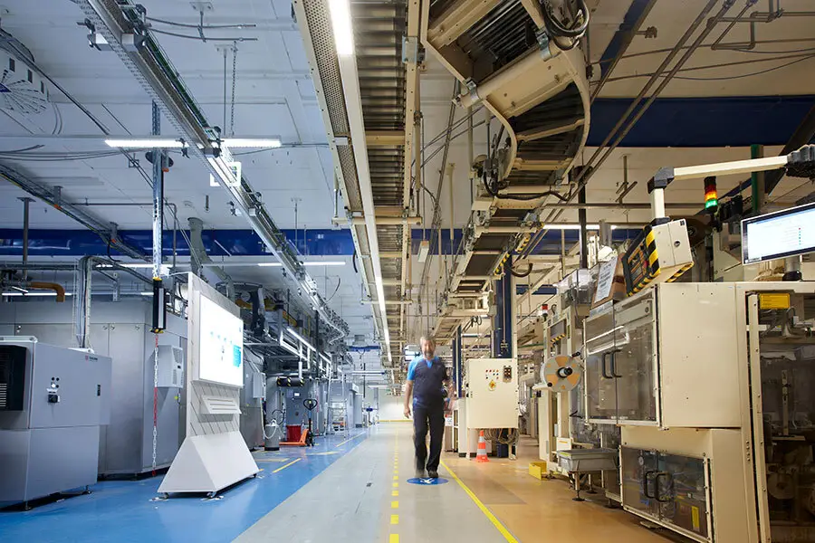 PMI: In a retrofit, additional sensors and IoT gateways are integrated.