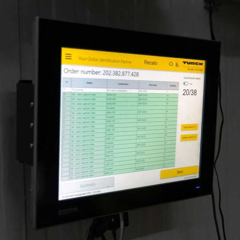 Recalo: The Turck Vilant Client shows directly whether the truck is filled with the correct boxes at the correct stacking height.
