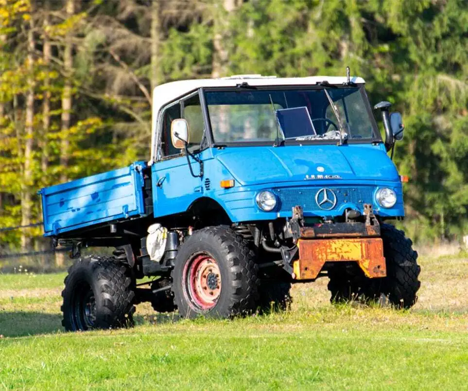 Mercedes Unimog Retrofitted for Tool Identification