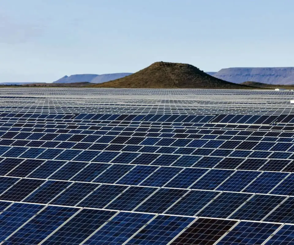 Kalkbult, South Africa: grid connected in 2013, 141 GWh per annum.