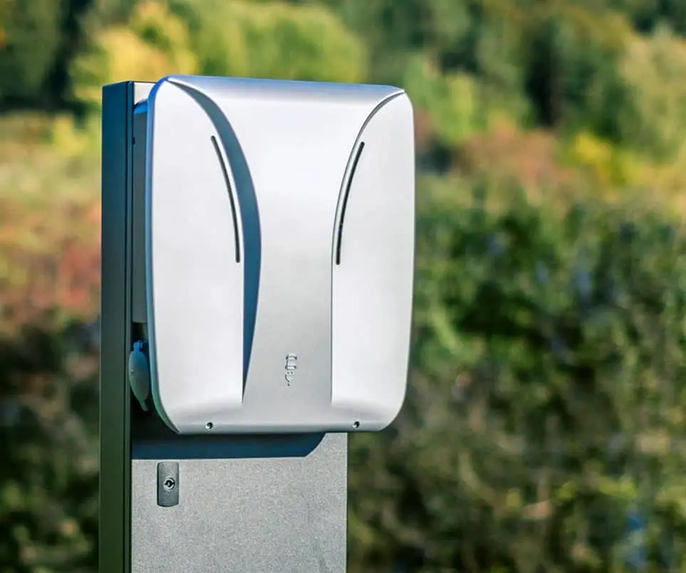 Hardy Barth's wallbox charger