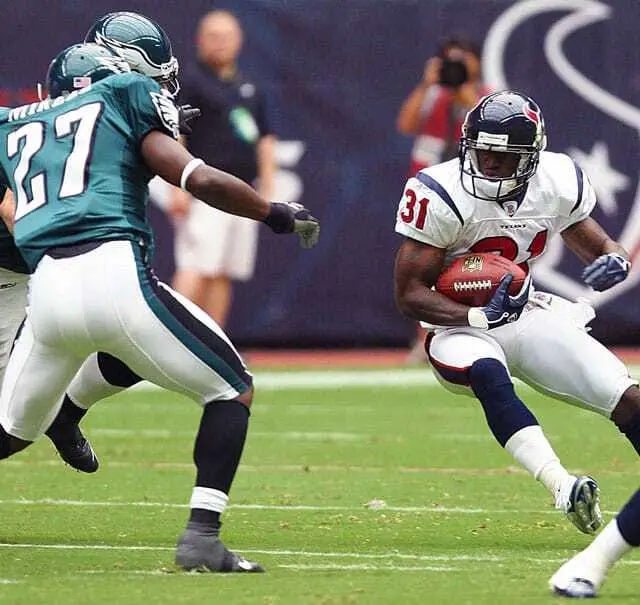 Tracking with RFID and UWB in Professional Sports