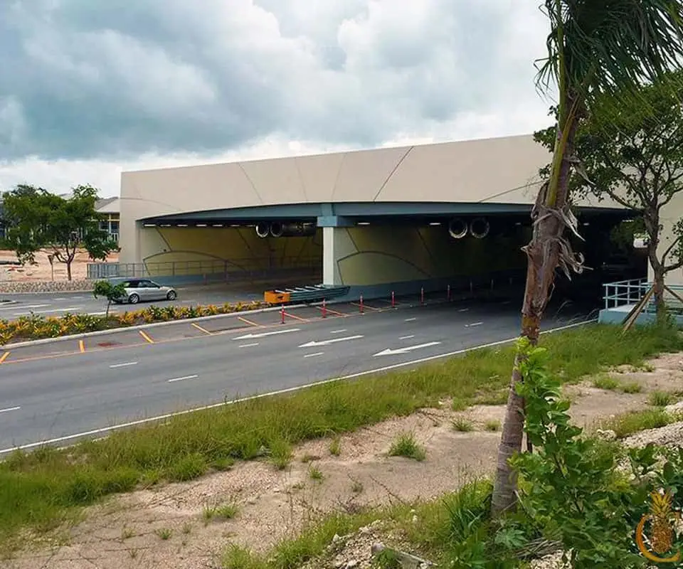 More fixed reading points are planned on the Cayman Islands, for example at tunnels.