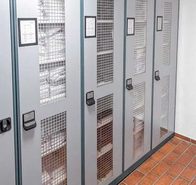 German Red Cross: RFID cabinet system to manage workwear