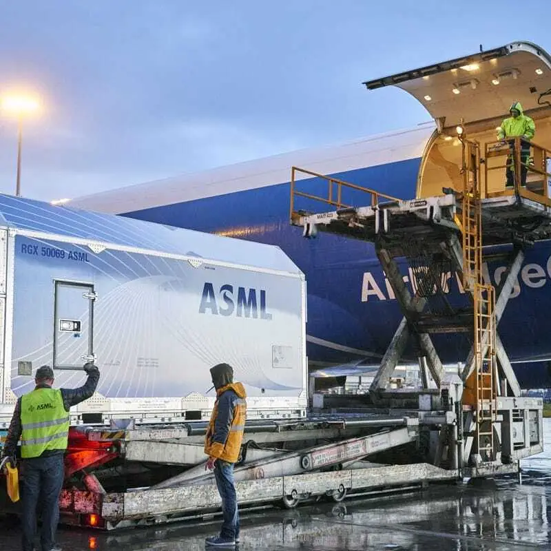 In 2021, ASML shipped a total of 286 lithography systems, which included around 40 EUV systems.