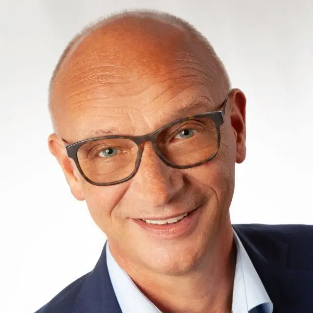 Frithjof Walk, AIM Deutschland