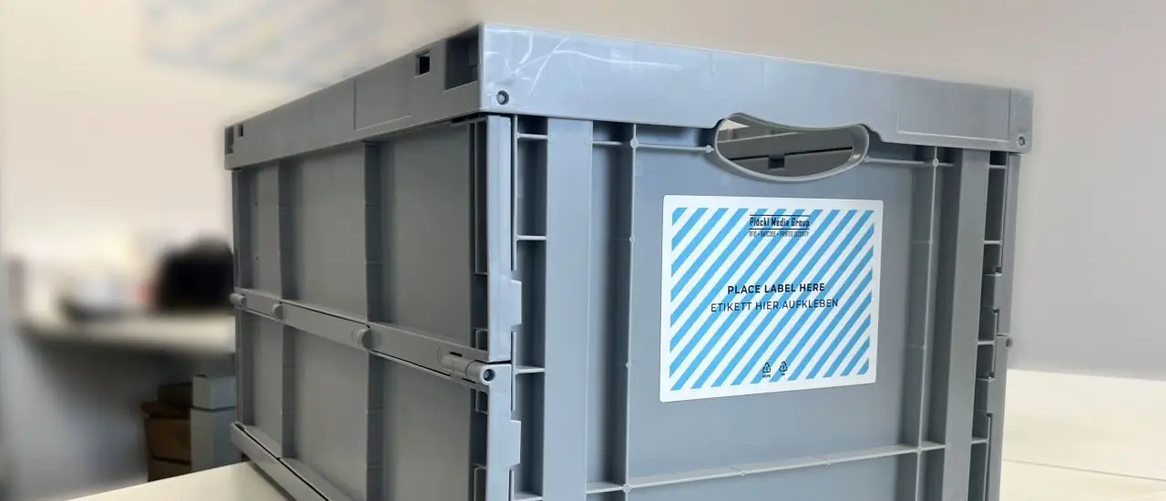 Neu! PMG Label Carrier - Der innovative Etikettenträger für Logistik & Industrie