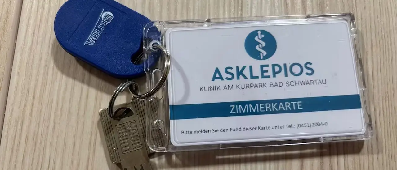 Asklepios Klinik Bad Schwartau: Präsenzchip und Schlüsselkarte.