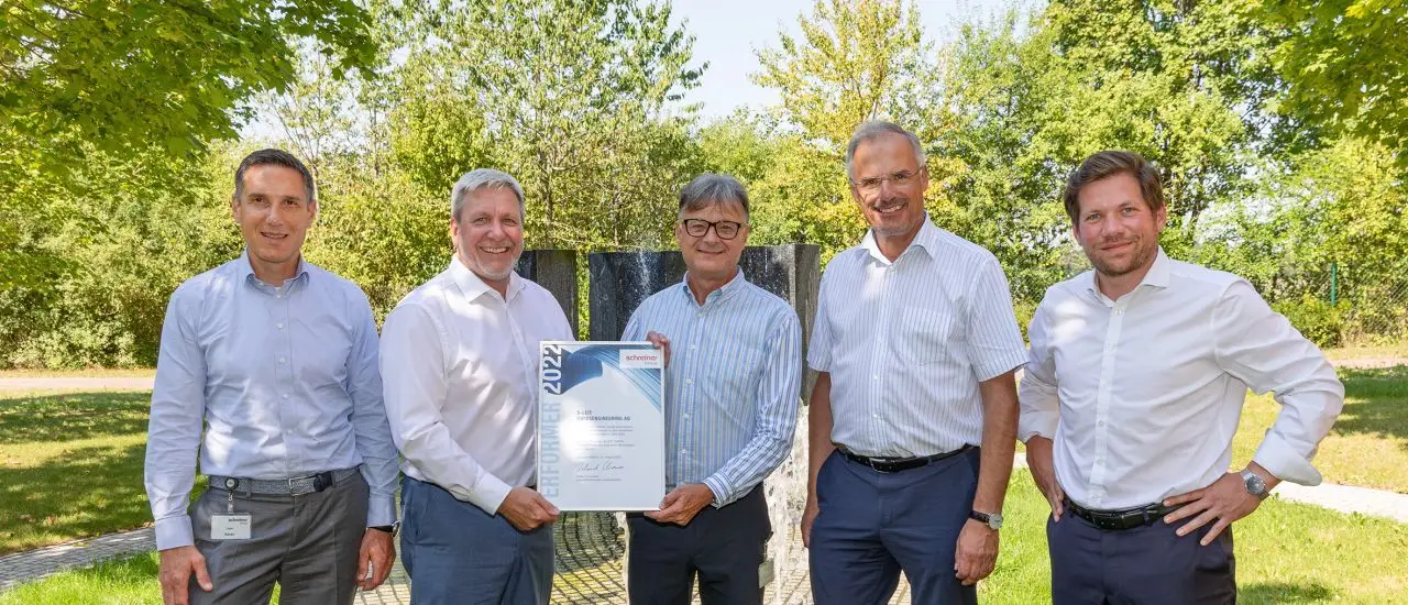 Schreiner Group verleiht den „Performer of the Year“ Award