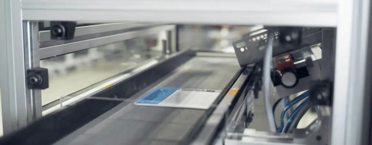 The IDeTRUST middleware works in combination with IDePLATE and IDeSTIX.