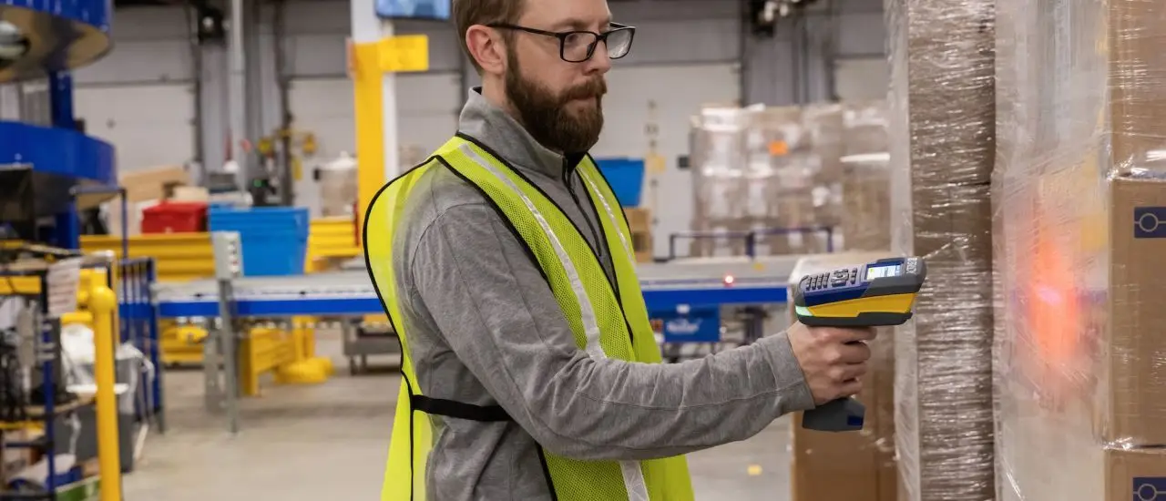 The barcode readers use the proprietary, high performance CortexDecoder algorithm from Code Corporation.