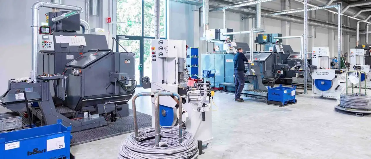 Füllstandsüberwachung von Schmierstoffen mit Ultraschall & LoRaWAN – baier & michels