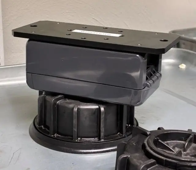 Der Sensor kann direkt in den Deckel des Behälters eingeschraubt werden.