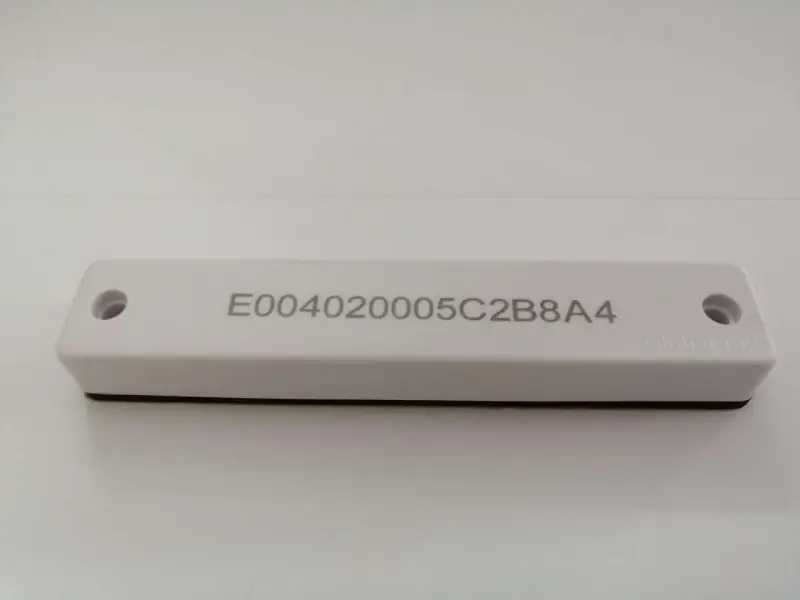 RFID ON-METAL HARD TAG "RAPTORY XL"
