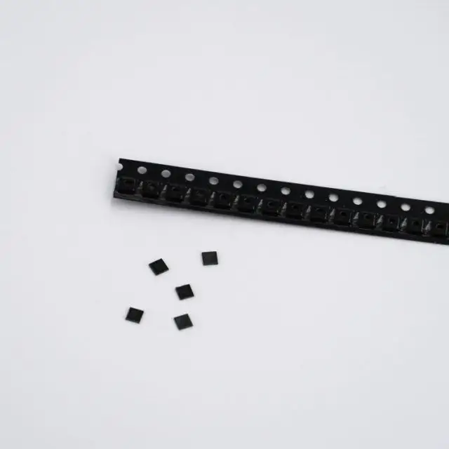 Qmini U-TAG 2.5 mm - UHF-RFID miniature transponder