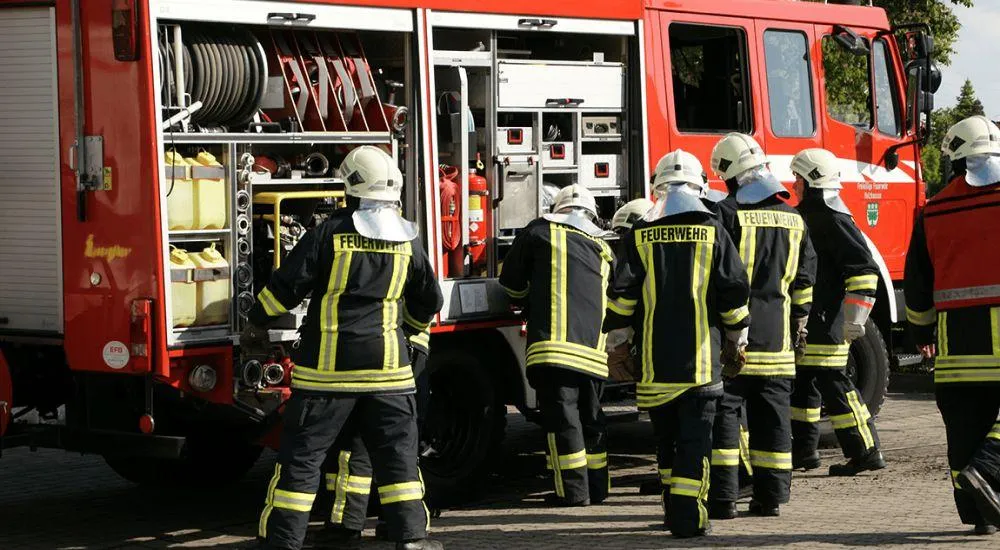 FEIG: UHF RFID automatisiert Ausrüstungskontrolle bei Feuerwehren
