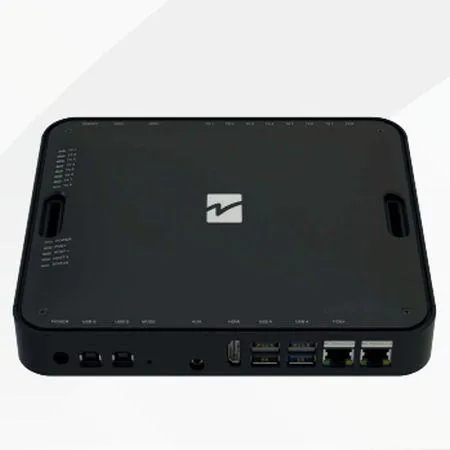 Der Checkpoint READFINITY CORE ist ein All-in-One-UHF-RFID-Lesegerät für die POS-Integration, die sichere Artikelidentifizierung und die Edge-Verarbeitung im Einzelhandel.