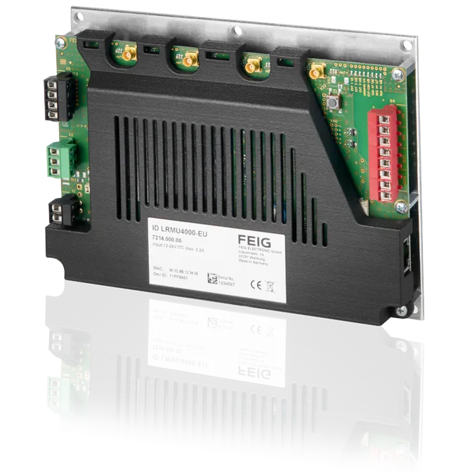Das FEIG ID LRMU4000 ist ein UHF-RFID-Lesemodul mit großer Reichweite, vier Antennenanschlüssen und integrierter Edge-Computing-Funktion für den direkten Einbau in Maschinen und industrielle Systeme.