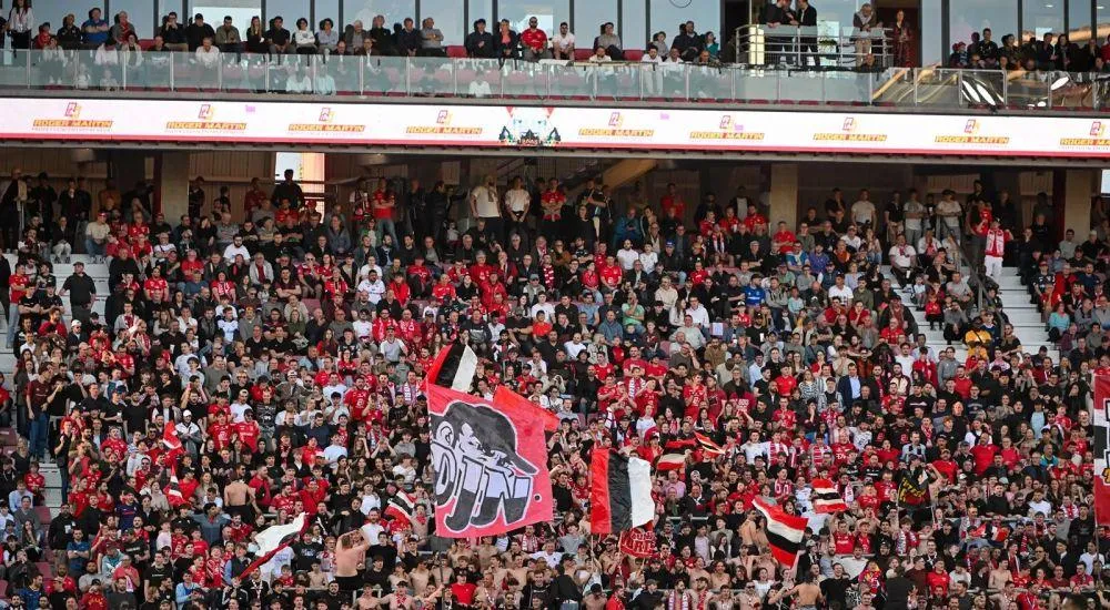 Dijon FCO: NFC Scarf Becomes Ticket and Cashless Payment Tool
