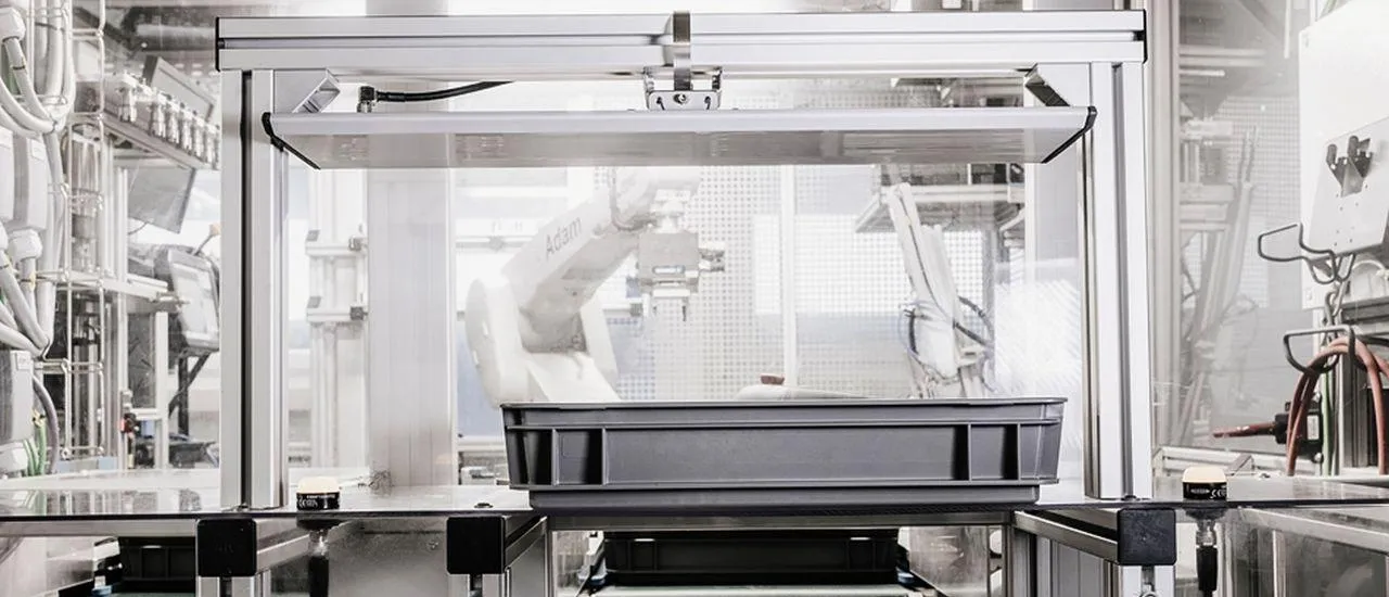 Why Thin RFID Antennas Make a Difference in Factory Automation