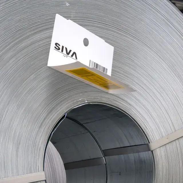 On-metal hang tags for heavy duty i200T-S/A