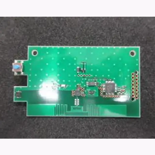 The E-Garde RFID Data Logger records environmental data using four integrated sensors, enabling reliable monitoring and traceability throughout the supply chain.