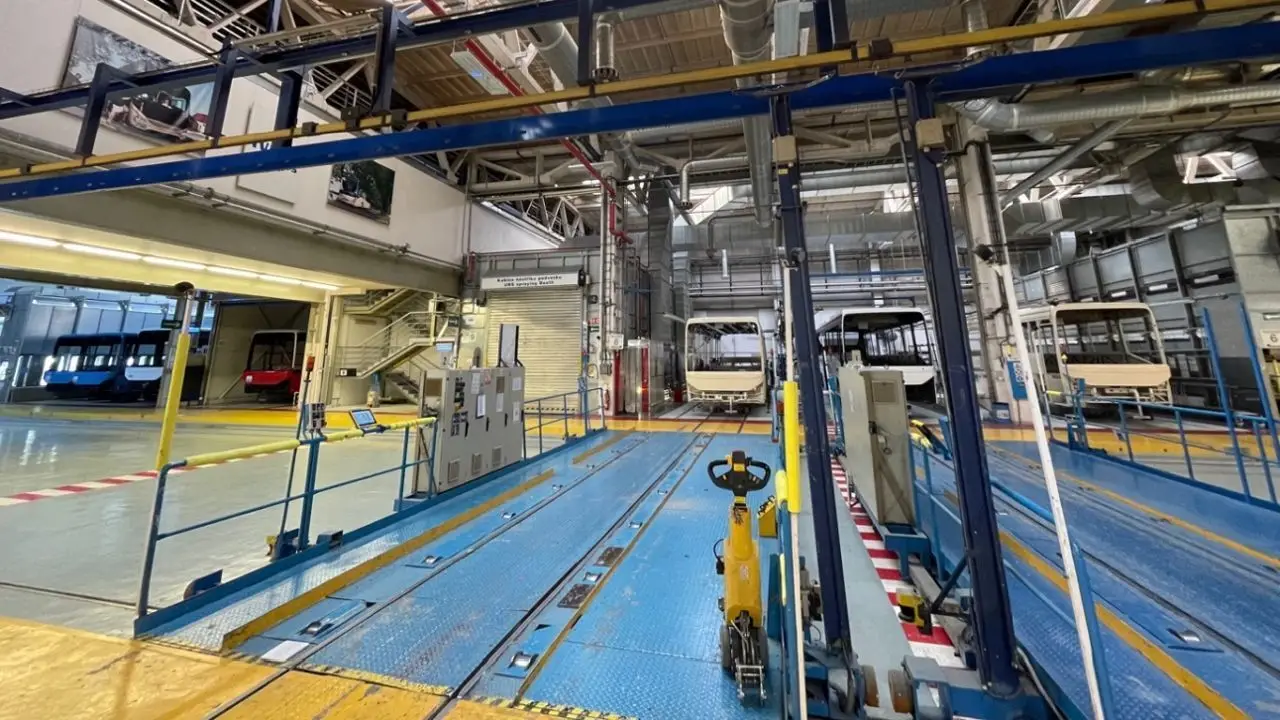 IVECO Czech Republic uses UHF RFID systems to track and locate bus frames in its paint shop.